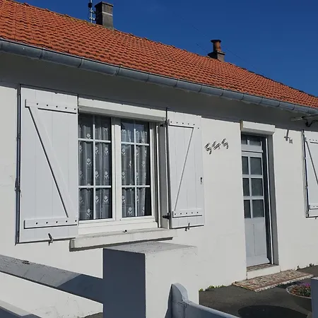 Semesterbostad Maison 3 Proche Plages